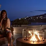 Santa Katerina - Sea View & Outdoor Hot Tub فيلة